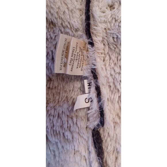 Dylan Womens Jacket Small Gray Faux Fur Lined Long Sleeve Buttons Soft - Picture 11 of 11